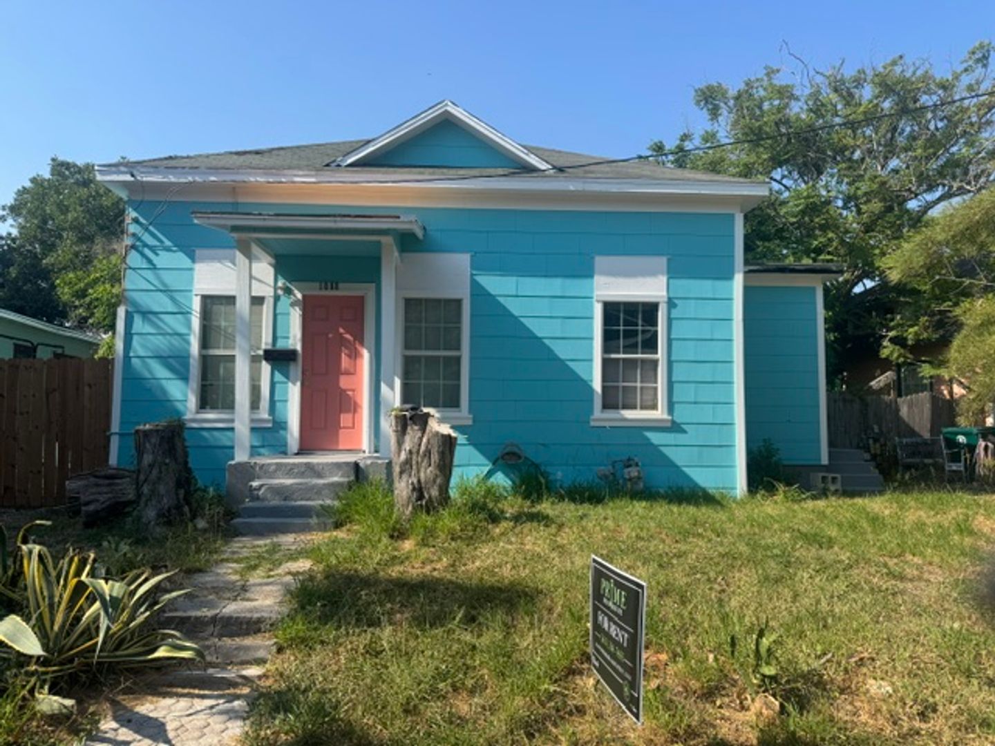Corpus Christi House: 1008 Marguerite St.