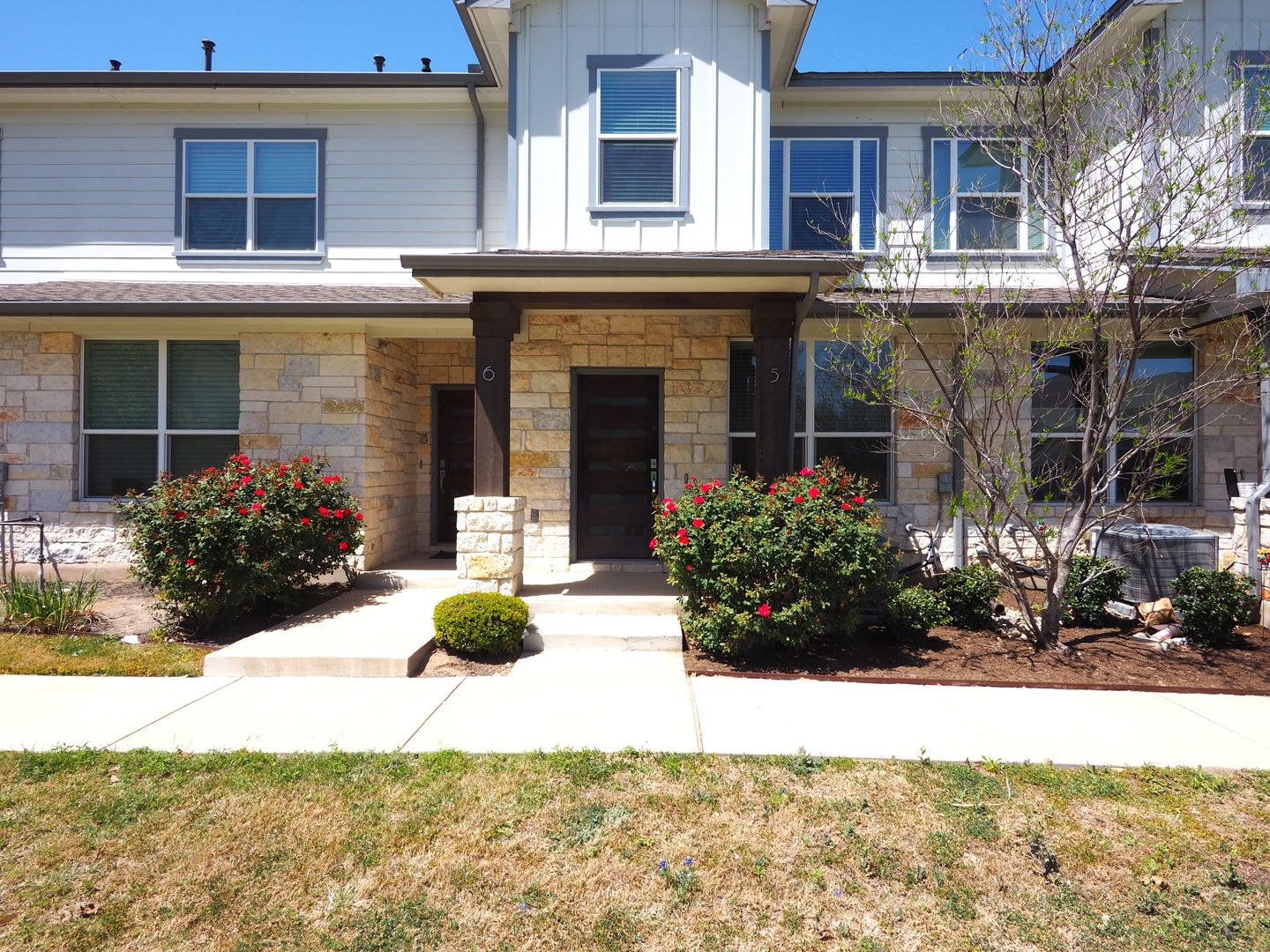Round Rock House: 2101 Town Centre Drive