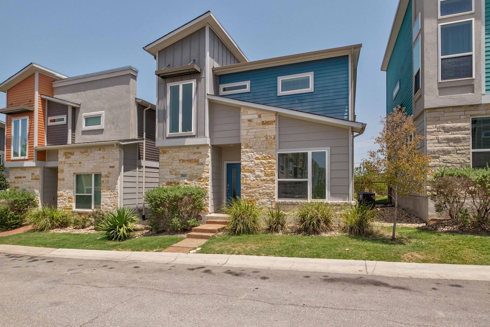 Austin House: 2813 Stock Dr