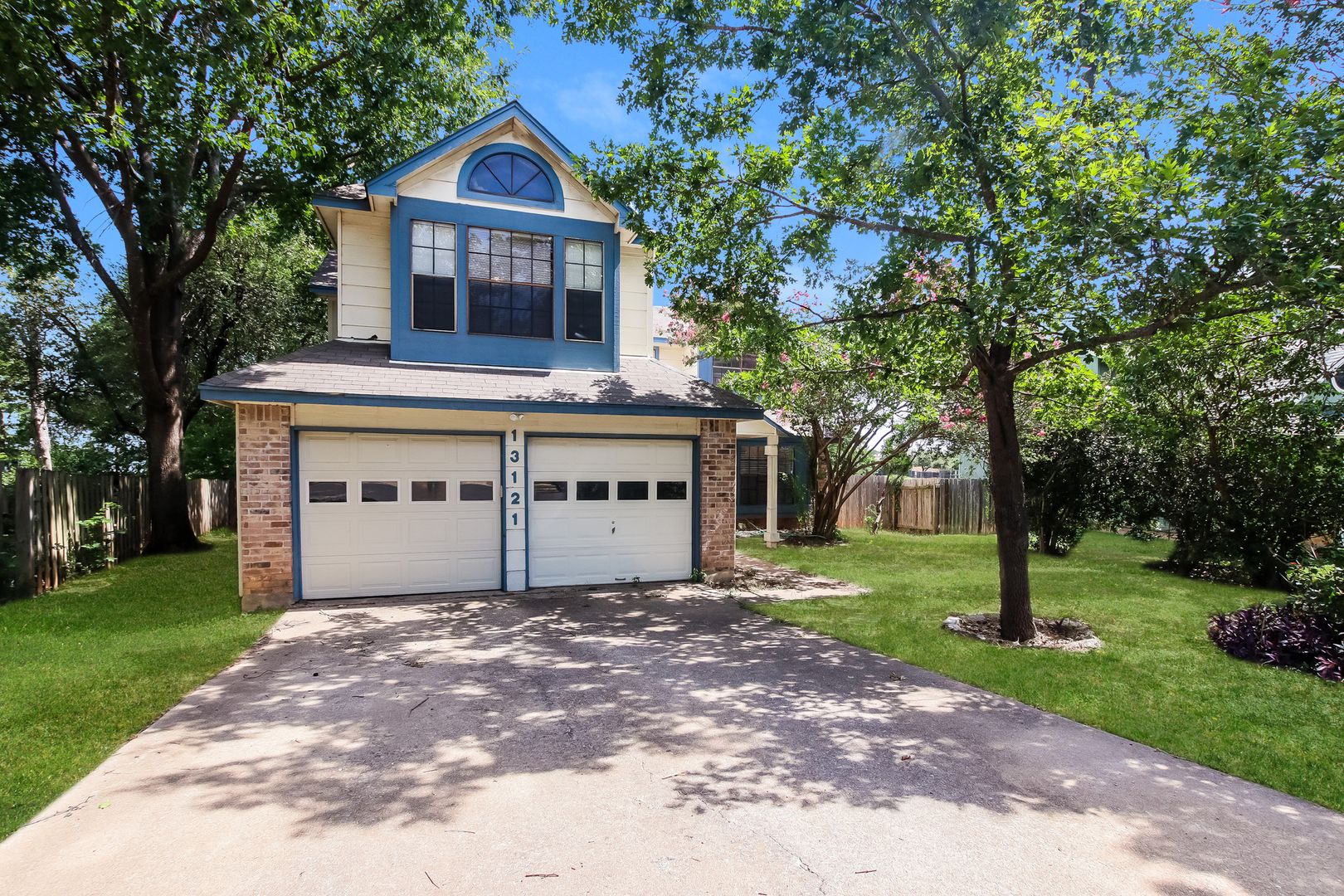 Austin House: 13121 New Boston Bend