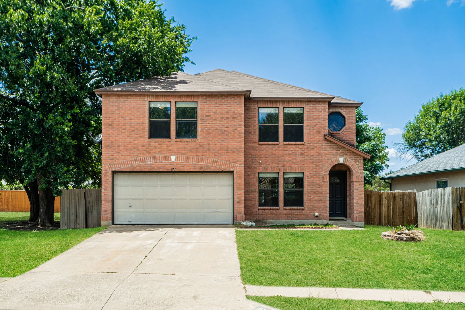 CEDAR PARK House: 813 Kettering Drive