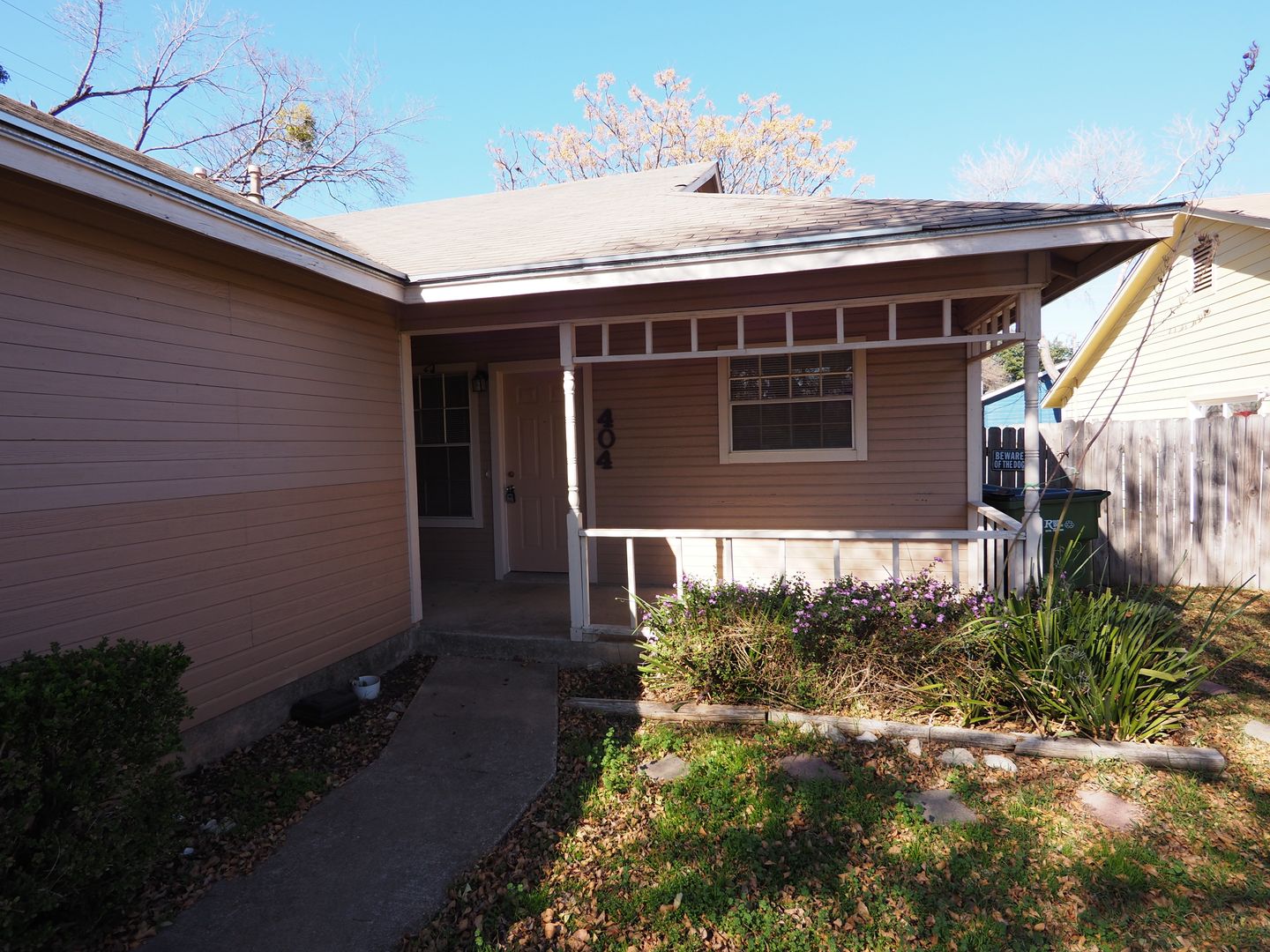 Round Rock House: 404 Burlwood Court