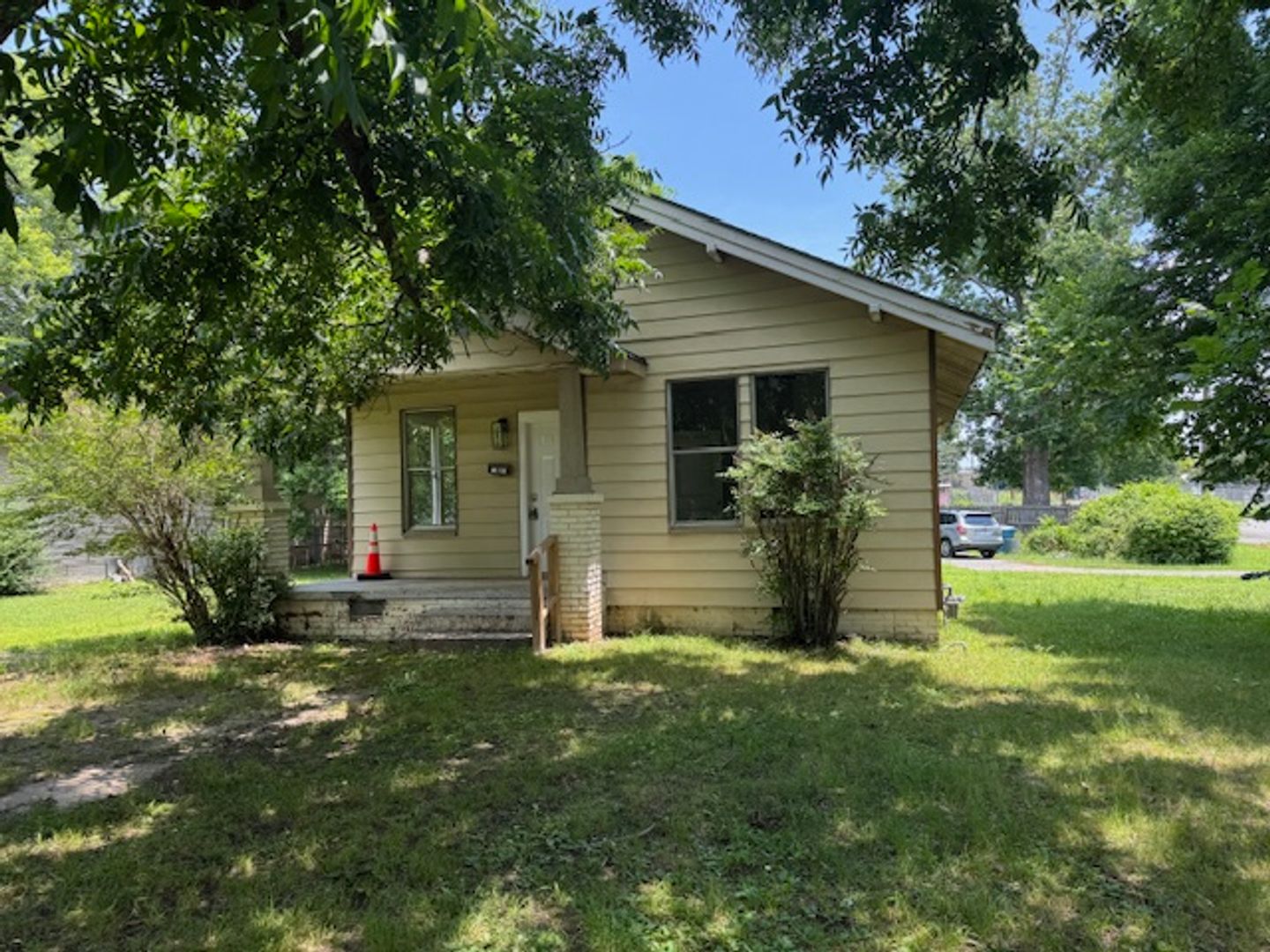 Little Rock Apartment: 3321 Anna St