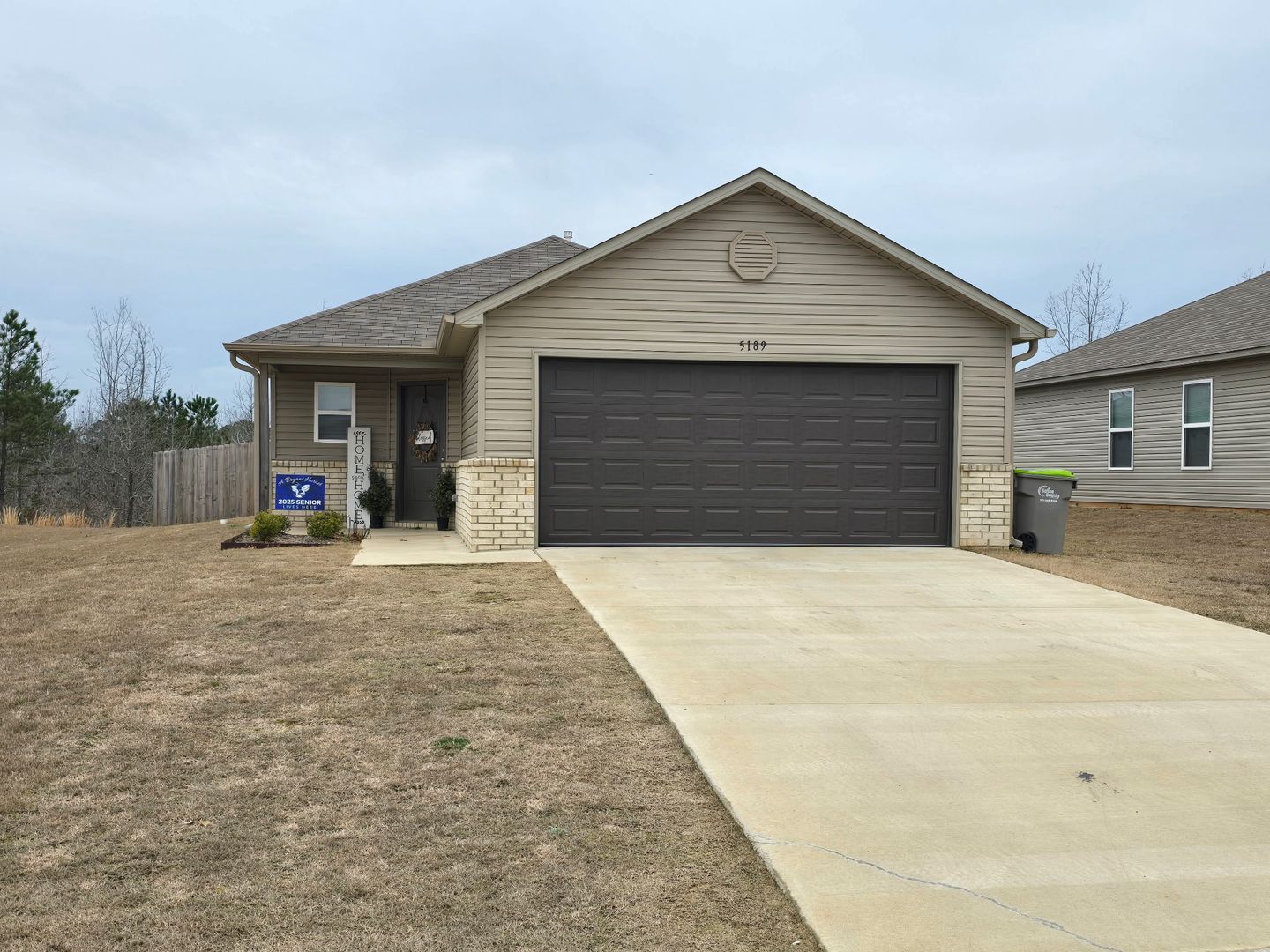 Bauxite House: 5189 Red Fox Trail