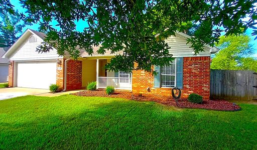 1116 Kenwood Cove
