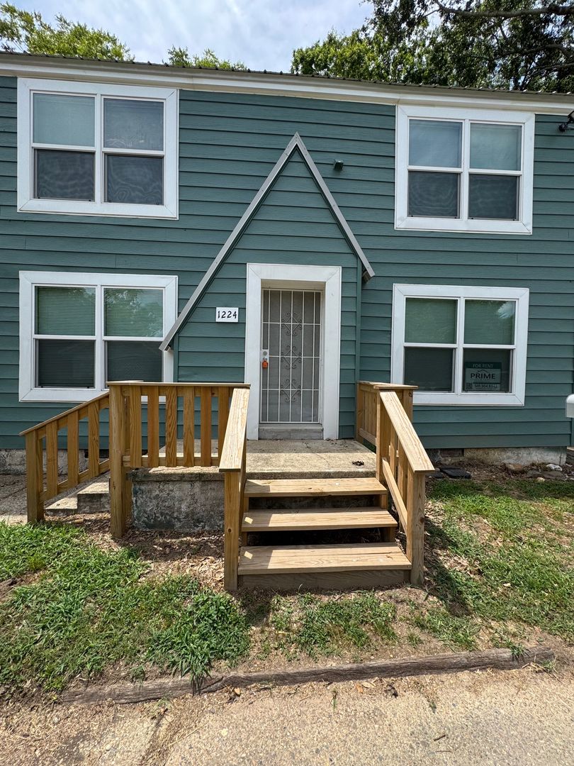 1224 School Street Unit A and B