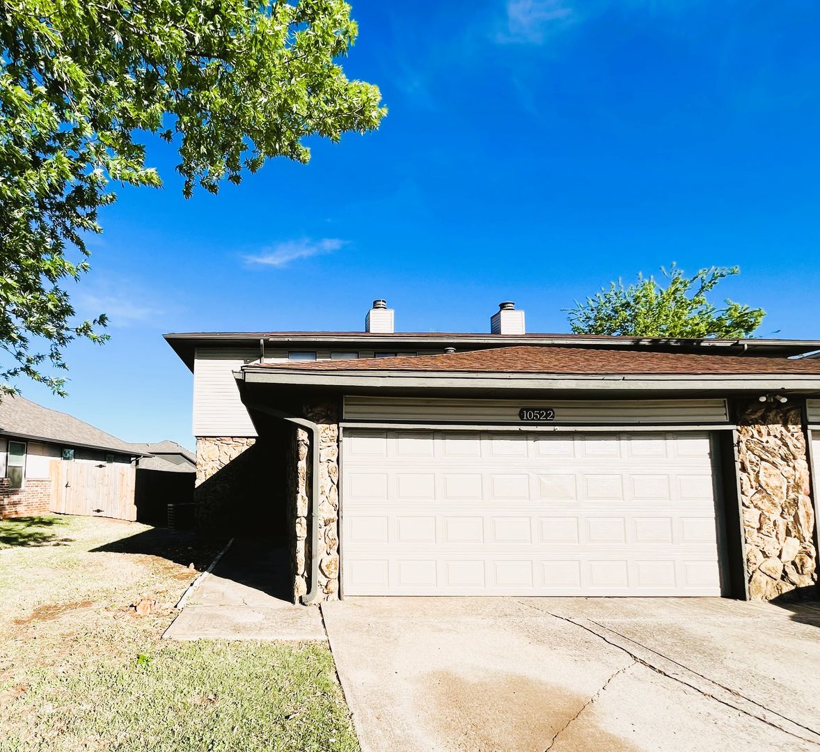 oklahoma city Apartment: 10522 harvest moon