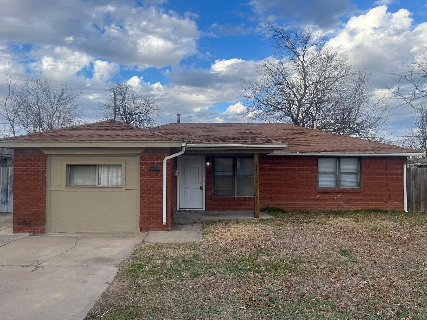 oklahoma city Apartment: 2324 sw 47