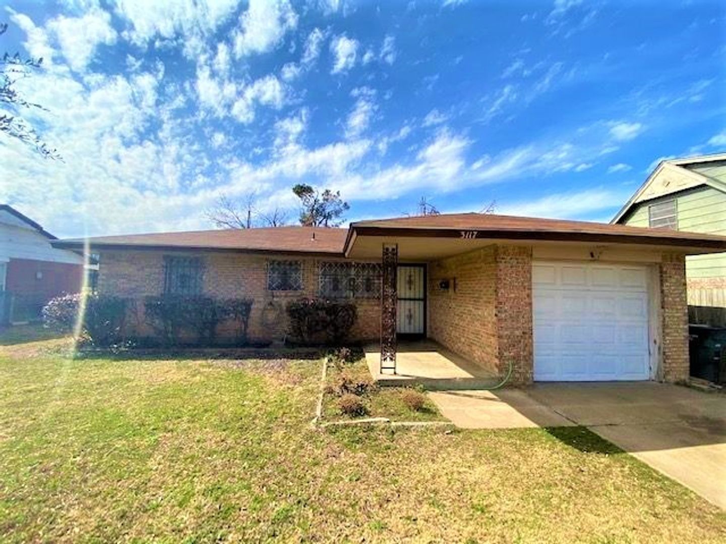 oklahoma city Apartment: 5216 Foster