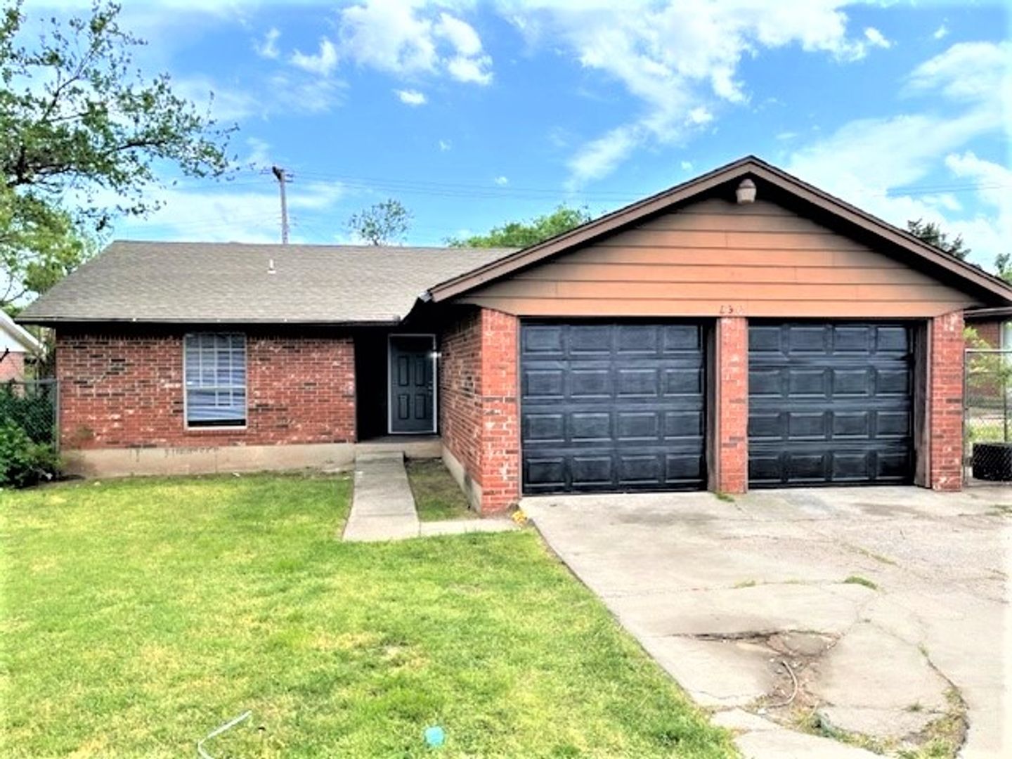 okc Apartment: 244 Nw 84