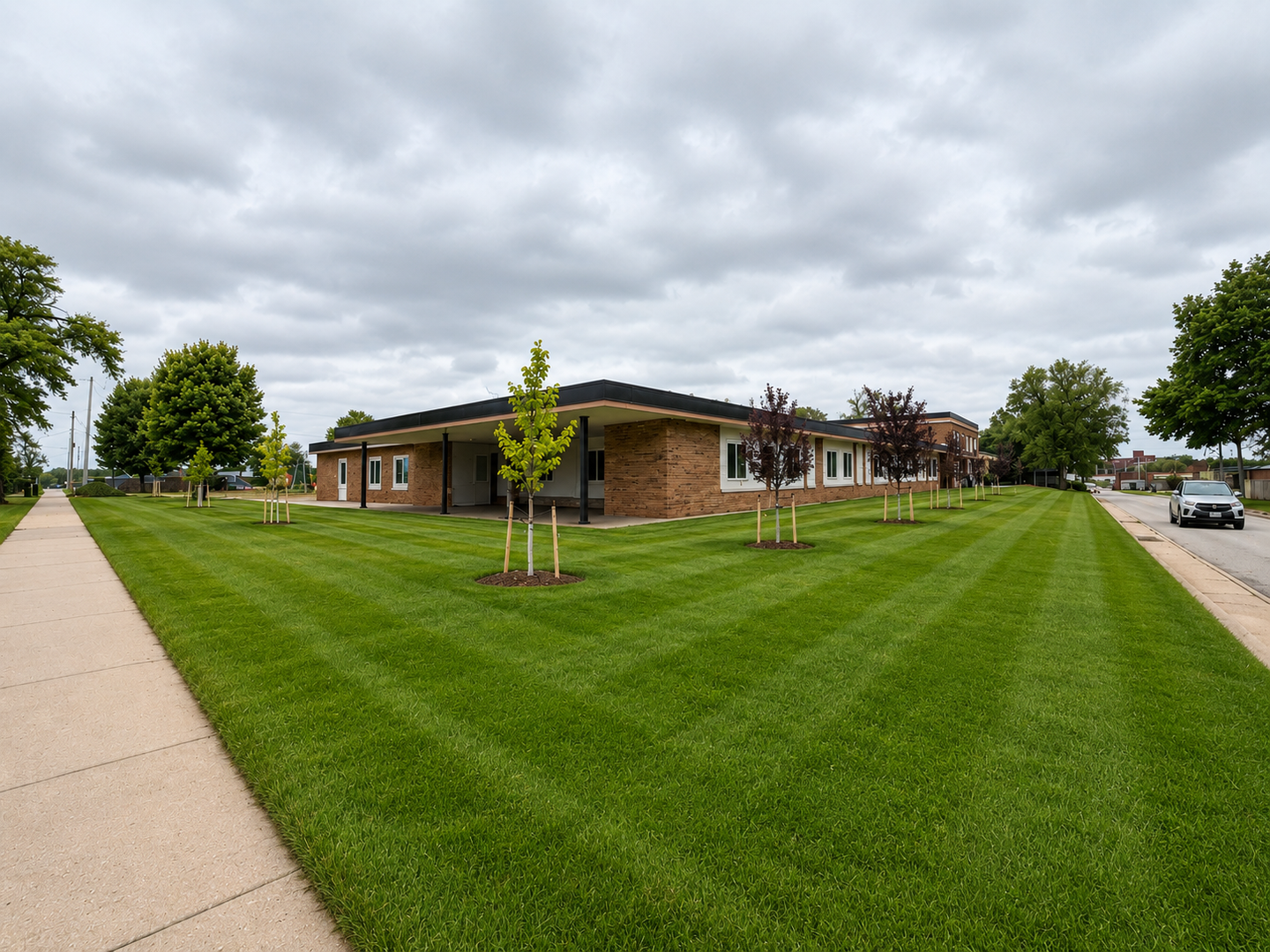 Beatrice Apartment: 400 S 7th Street