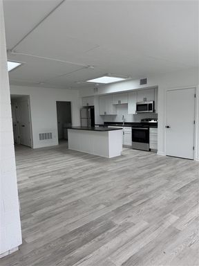 A Bright Future Starts Here. Now Leasing in Beatrice. – photo 1