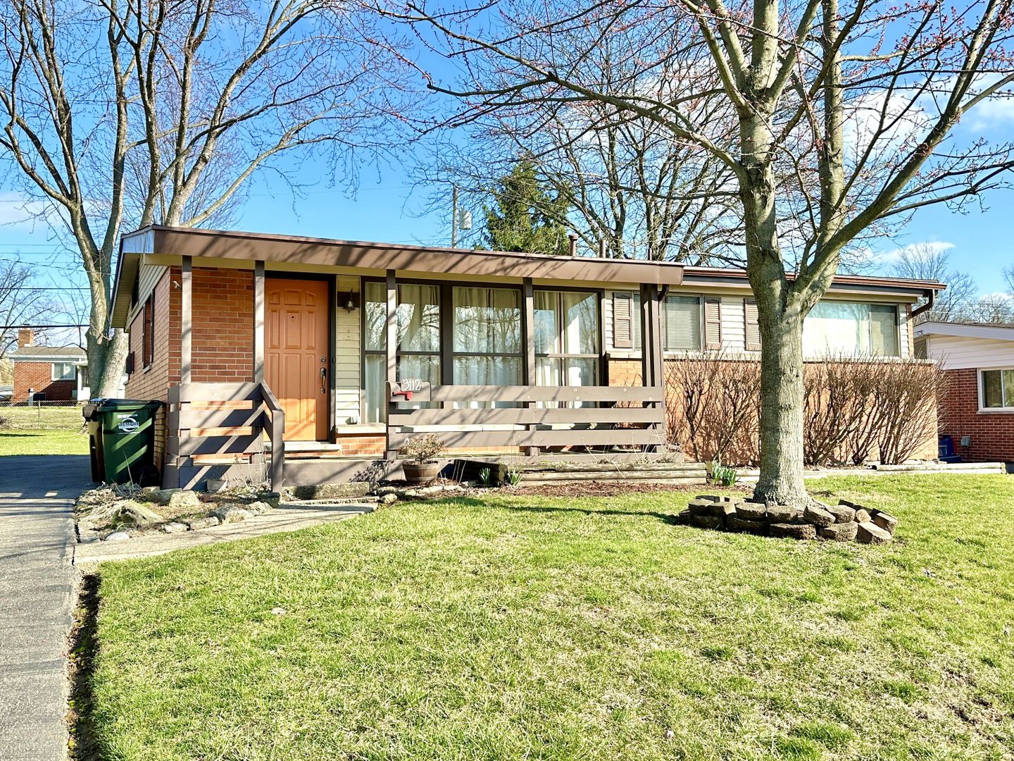 Kettering House: 3112 Delaney St