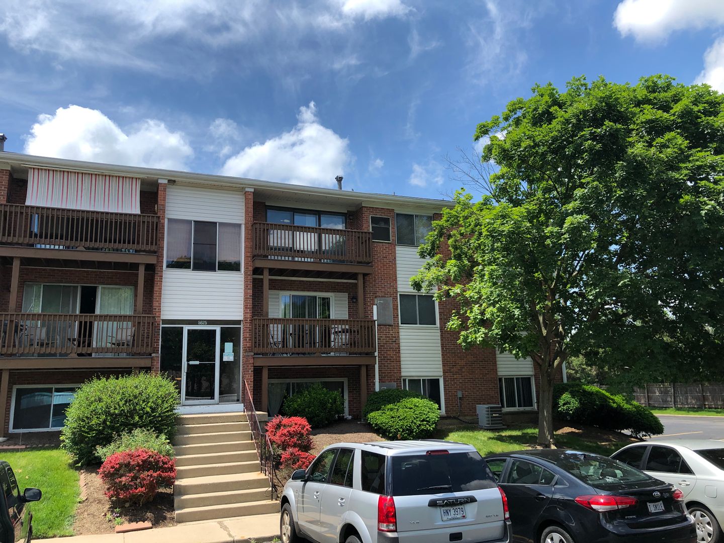 Kettering Apartment: 5625 Coach Dr. E, Unit F