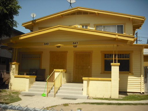 Charming 3 Bedroom Home in the Heart of Los Angeles *SECTION 8 WELCOME* – photo 1