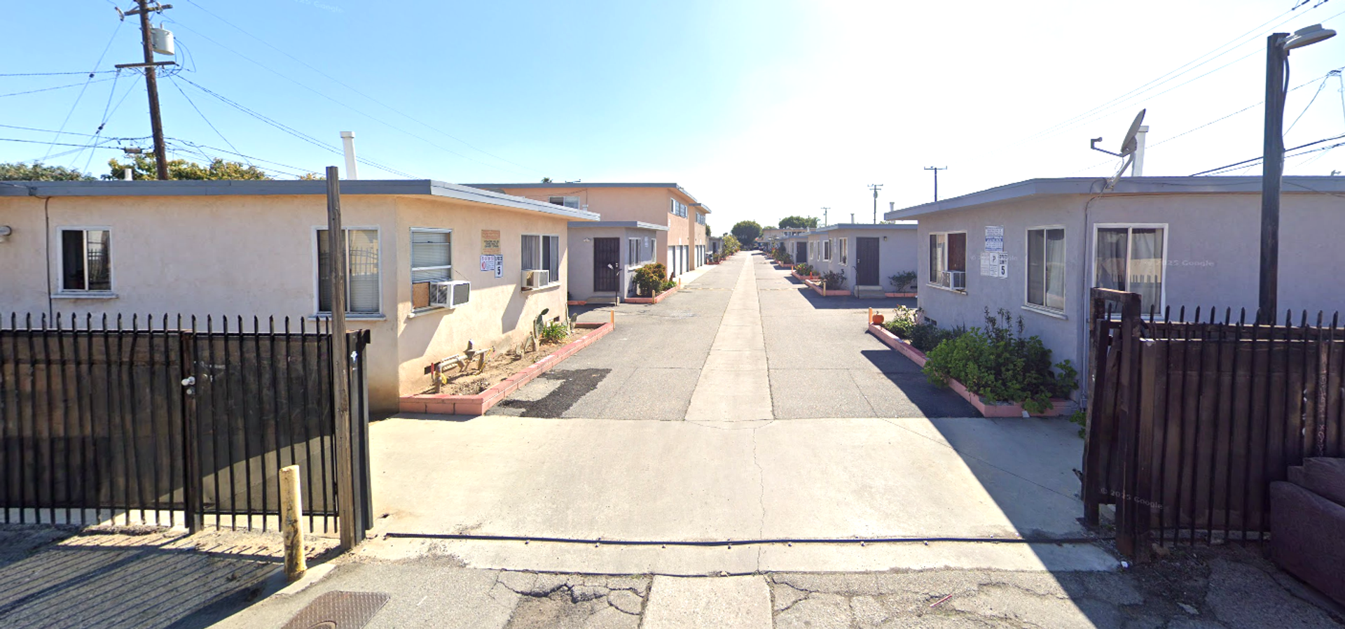 MONTEBELLO Apartment: 100-140 ROSELANE