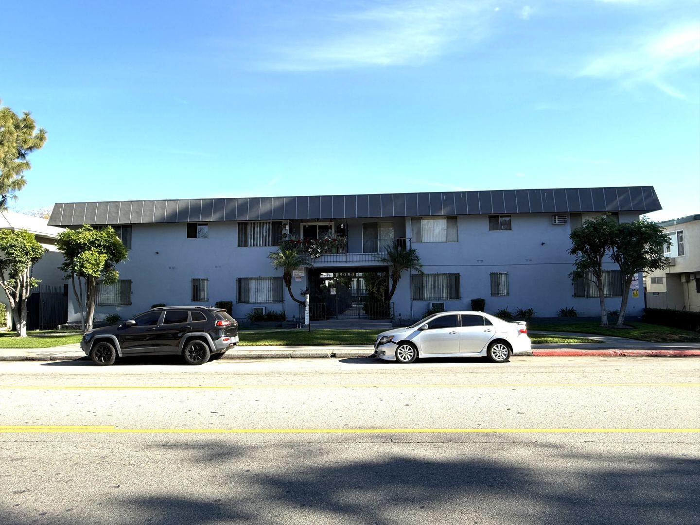 NORTH HOLLYWOOD Apartment: 5050 TUJUNGA AVE