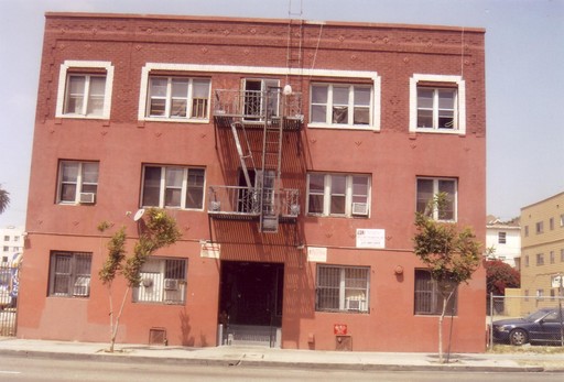 823 Union Apartments *Studio available* – photo 1