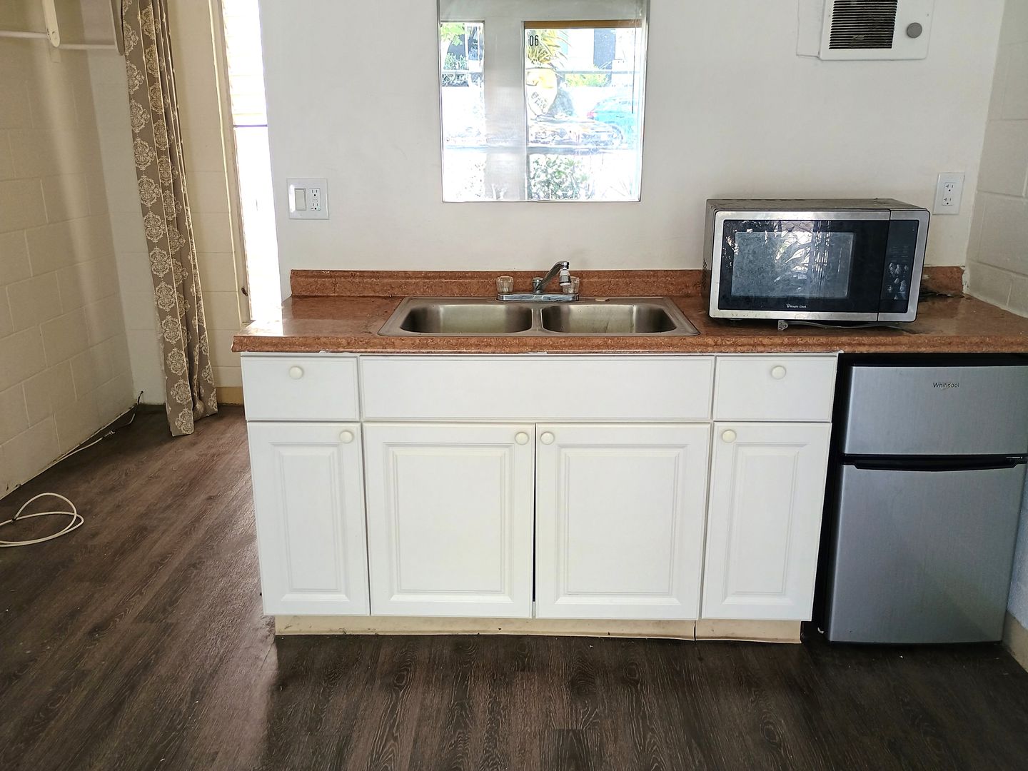 LOS ANGELES Apartment: 1601-1609 BELOIT AVE