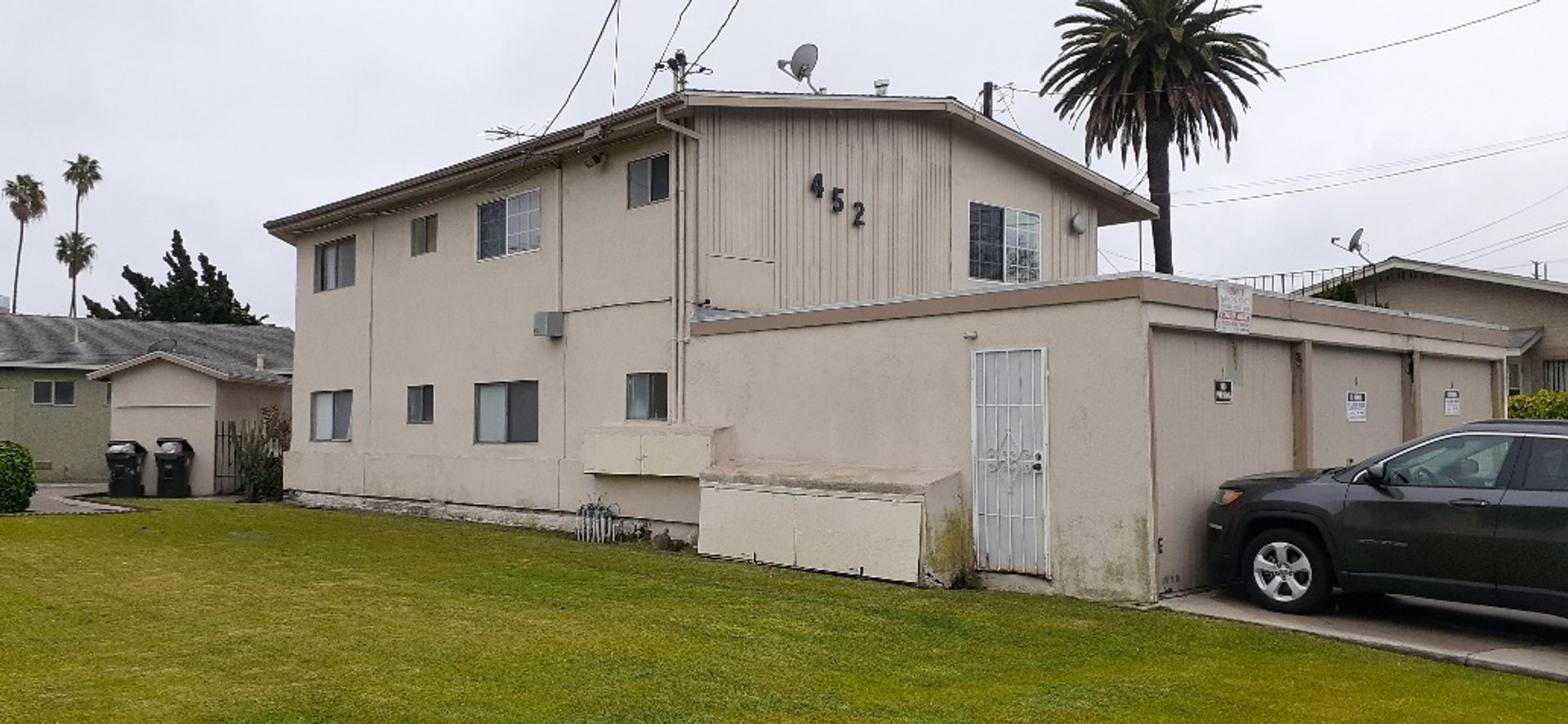 LONG BEACH Apartment: 956 MAGNOLIA ST.