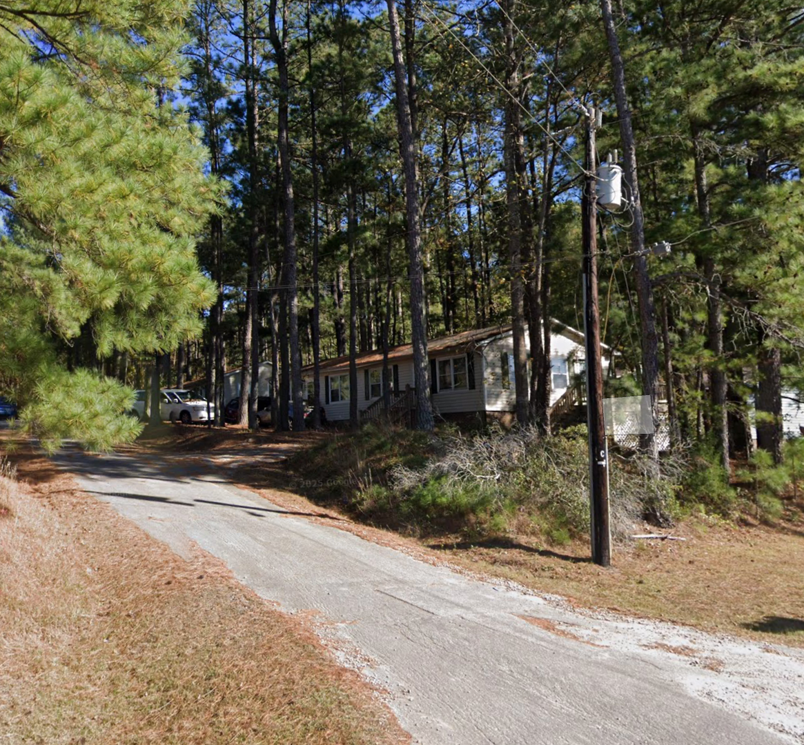 Henderson Apartment: 325 Vance Academy Rd