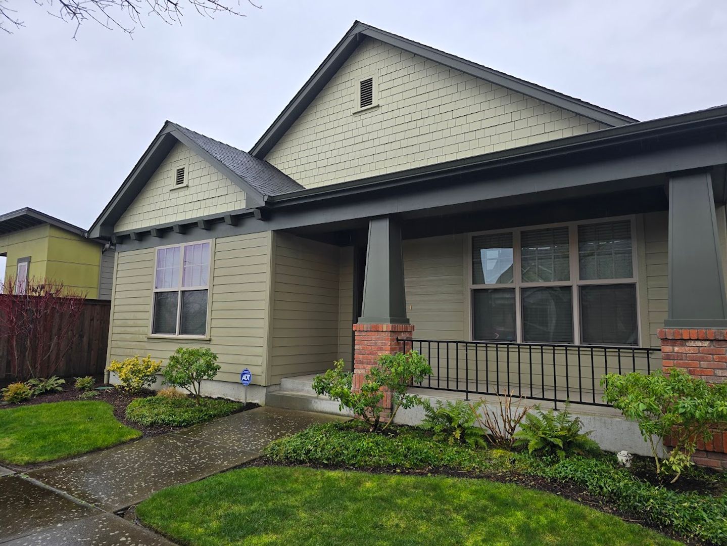 Eugene House: 1220 Little John Lane