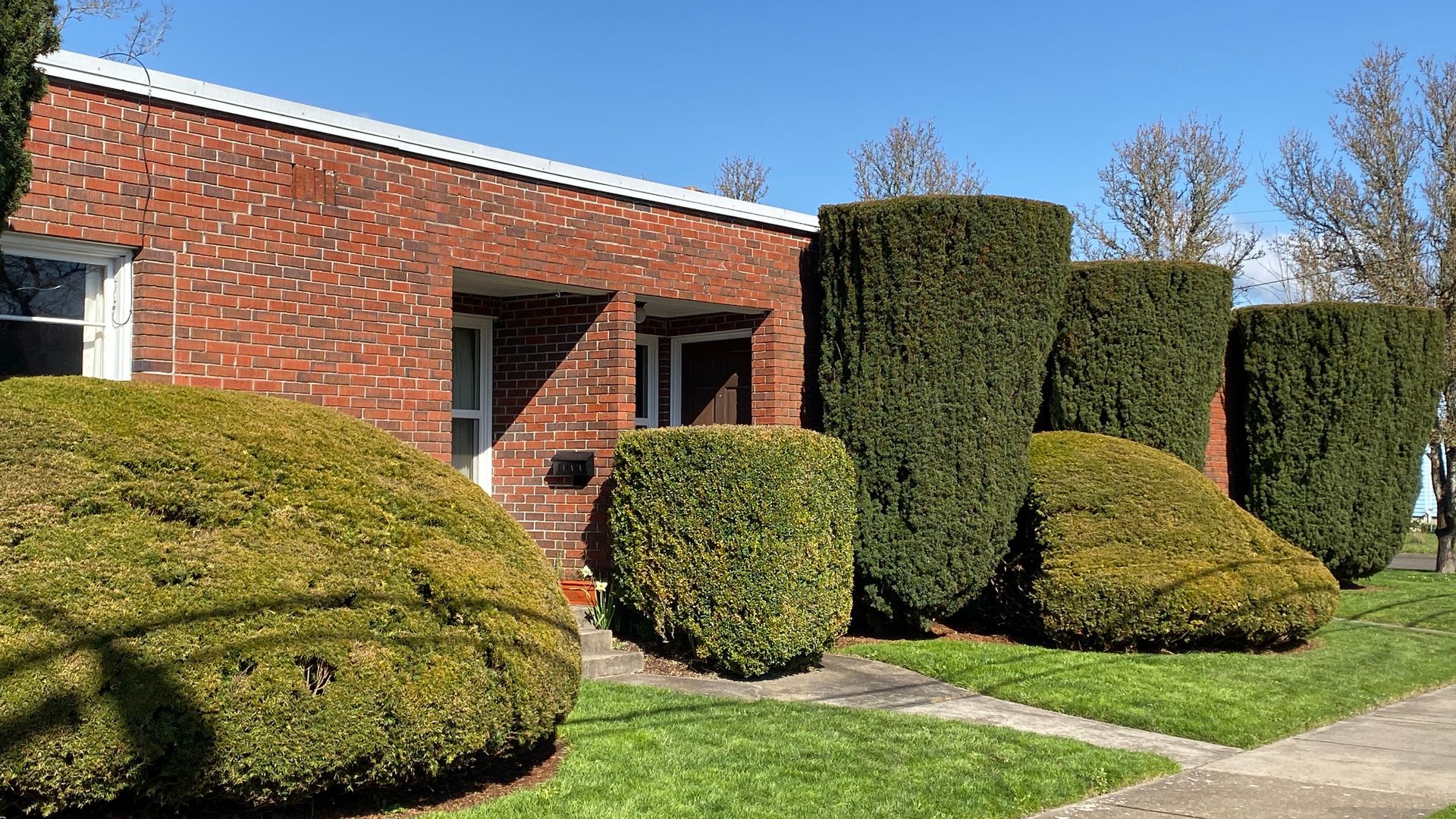 Corvallis Apartment: 1710 NW Van Buren Ave.