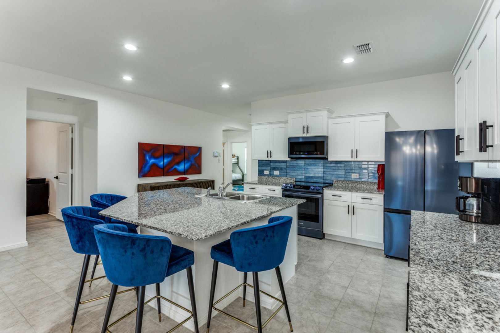 Cleburne House: 810 Wolf Creek Drive