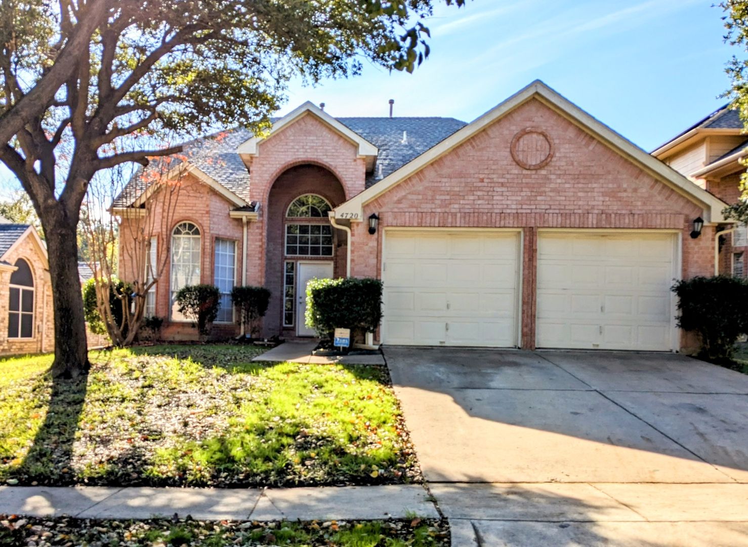 Fort Worth House: 4720 Mount Hood Road
