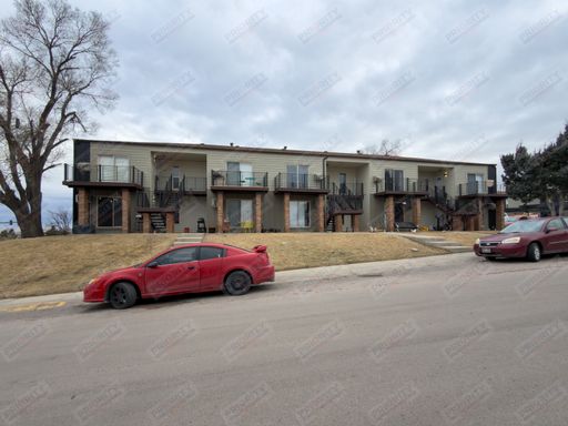 Remodeled 2 bedroom apartment