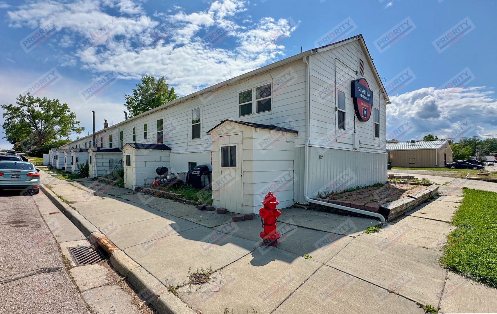 Gillette Apartment: 300 Rohan Ave