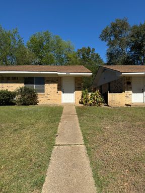 2/1 Fresh Paint Gladewater ISD