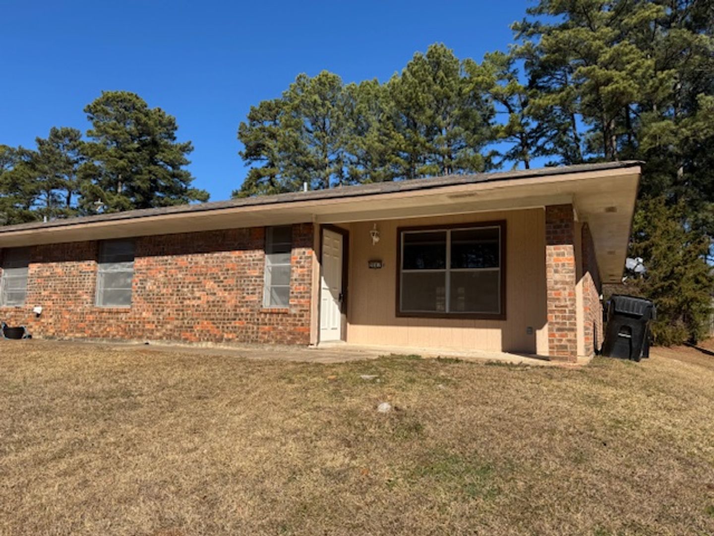 Longview Apartment: 2007 Seabiscuit