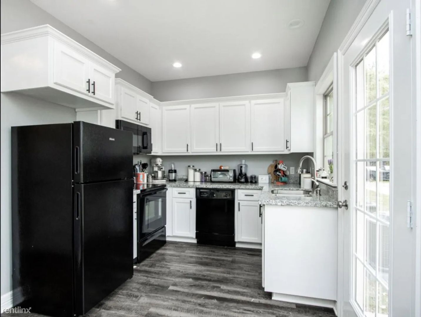 Longview Apartment: 1549 Maple Springs