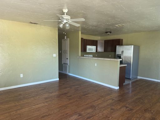 570 W Sterling - 501, Tatum, TX 75691