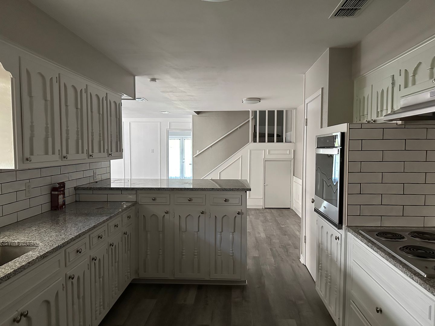 Longview Apartment: 619 621 Kings Mountain