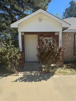 570 W Sterling - 501, Tatum, TX 75691