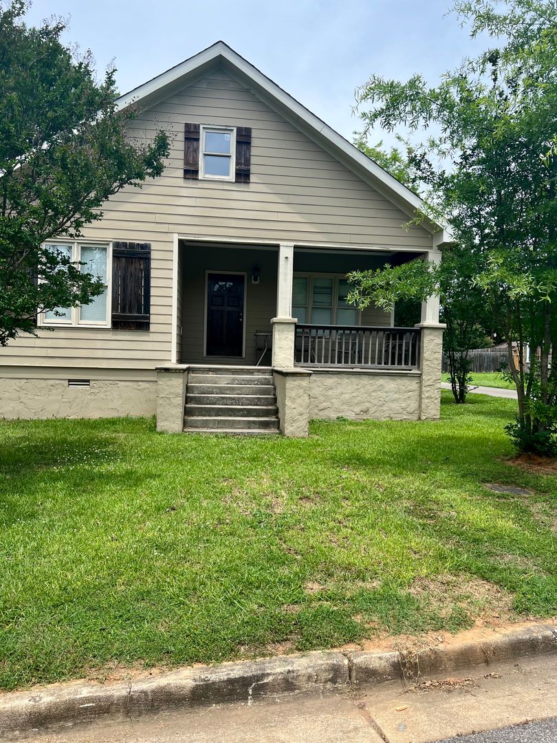 Tuscaloosa House: 1604 11th Street