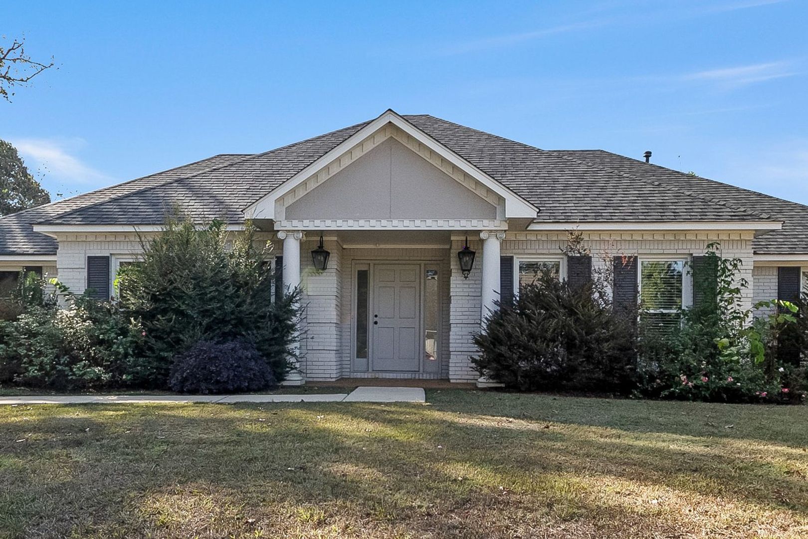 Tuscaloosa House: 2714 Saratoga Lane