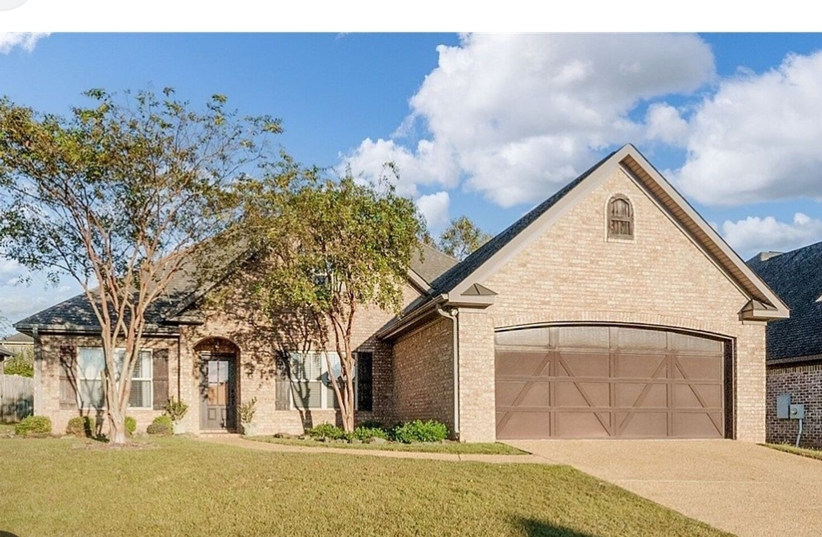 Northport House: 13777 Winslow Avenue