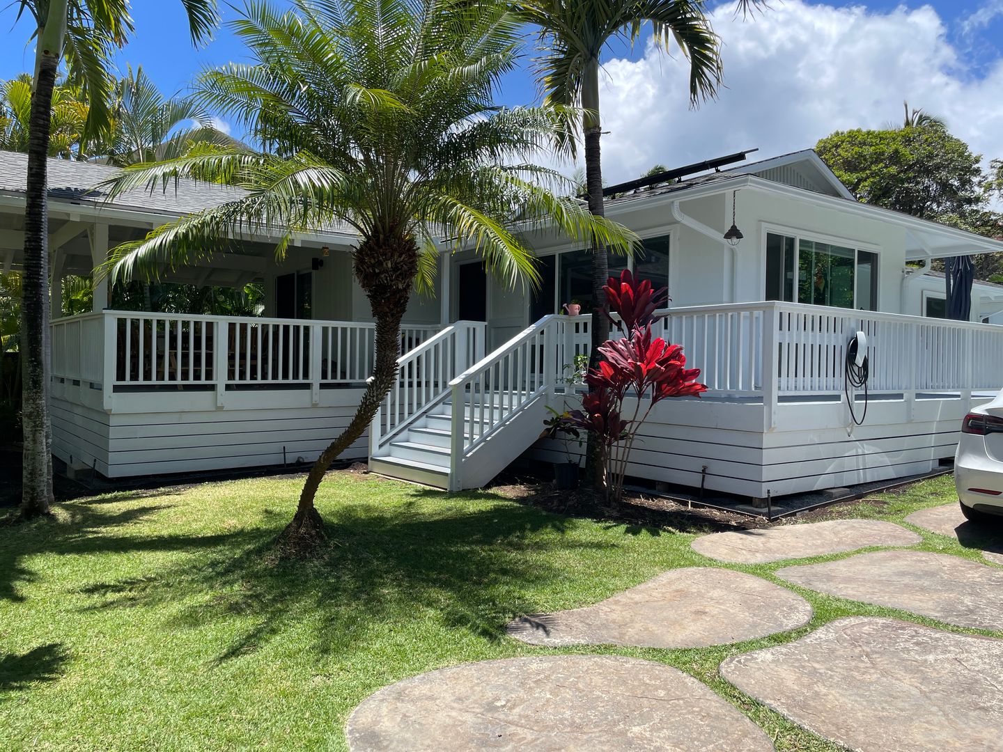 Kailua House: 1453 Aalapapa Dr