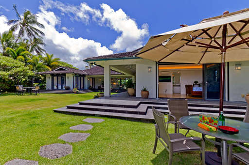 4 Bedroom Kailua Beachside Custom Island Home – photo 1