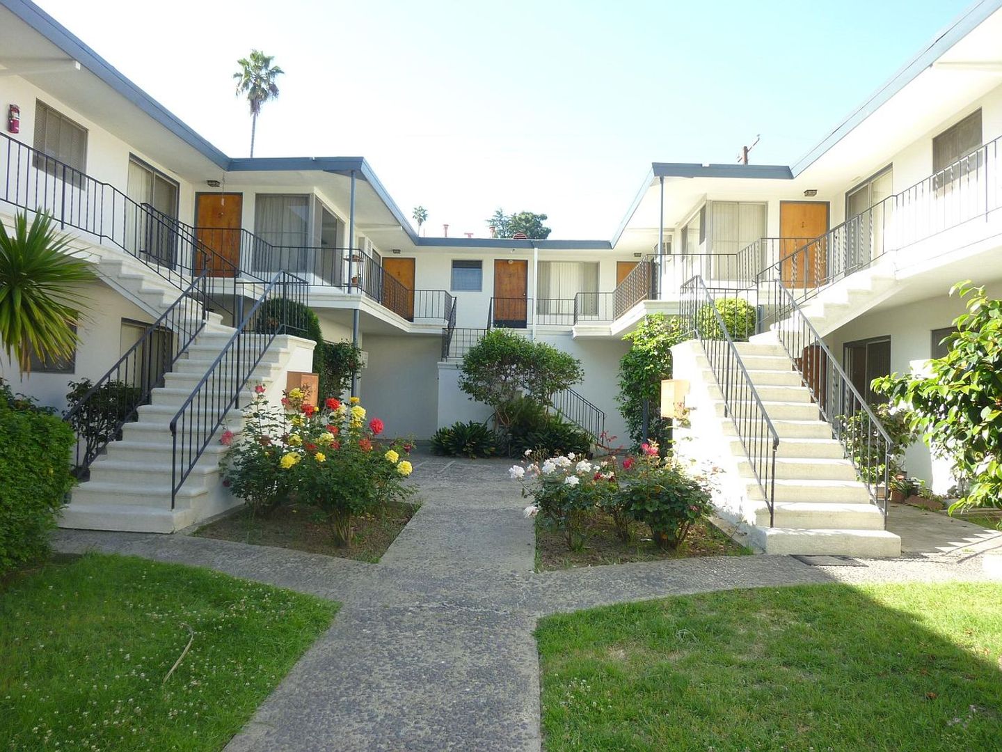 Alhambra Apartment: 2916 W. Main St