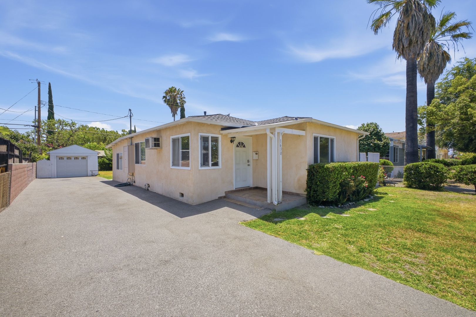 Burbank House: 1630 North Ontario Street