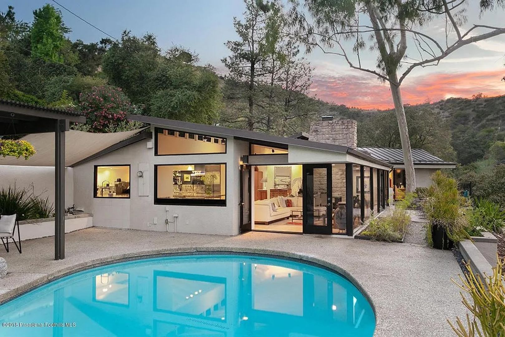 Pasadena House: 1255 Rancheros Rd