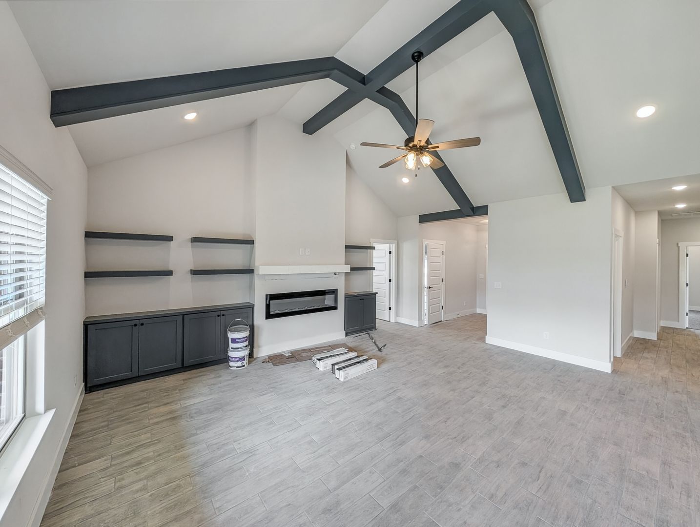 Bentonville House: 6807 SW Basswood Avenue