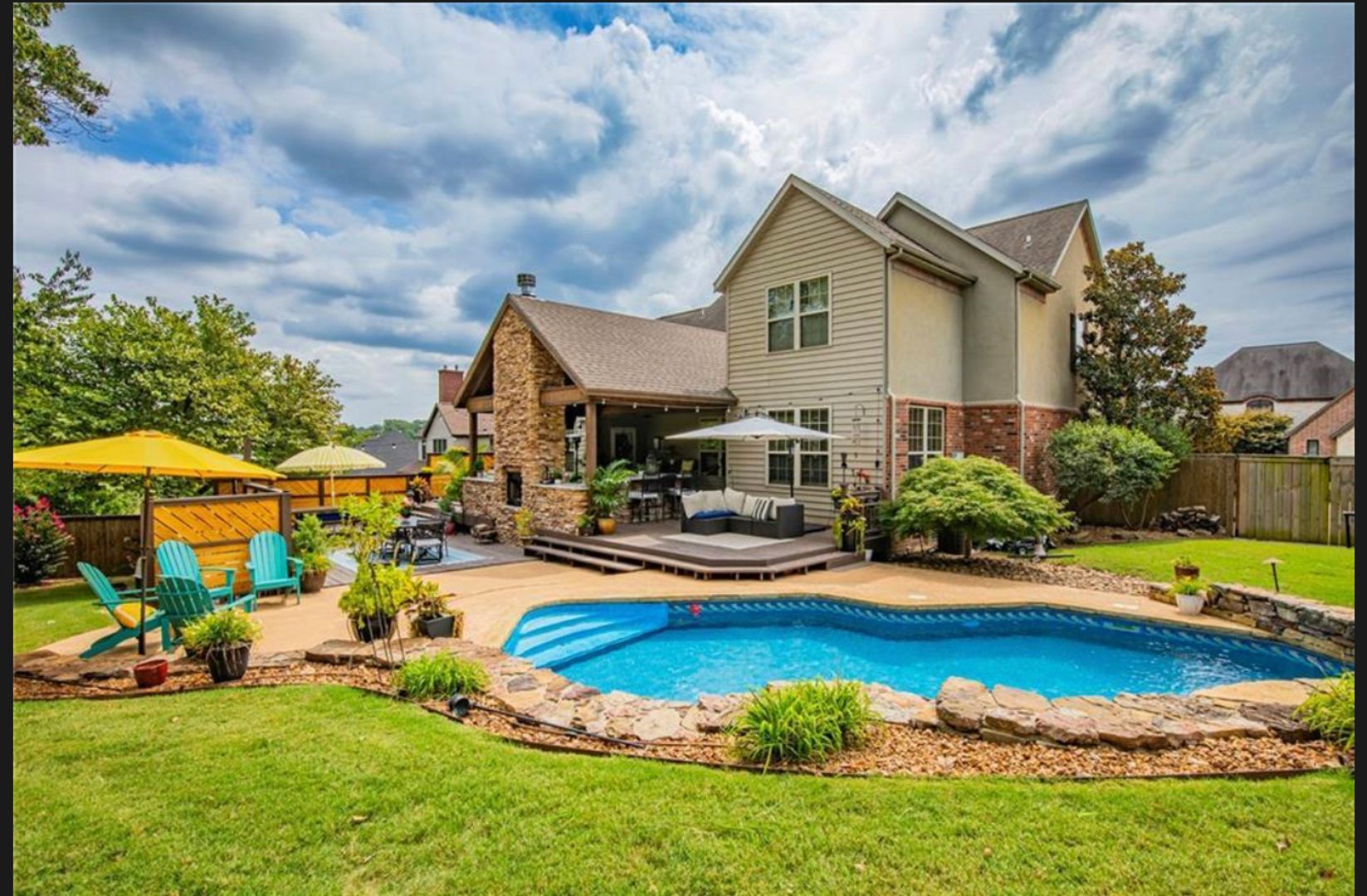 Bentonville House: 1706 NW Autumn Ave