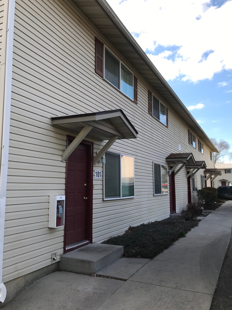 Nampa Apartment: 1216 S Juniper St