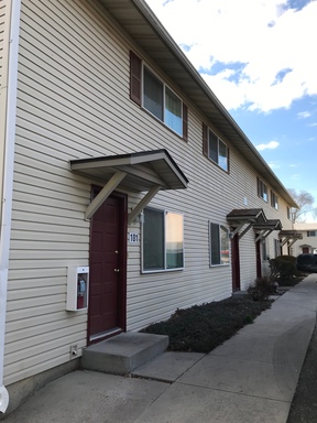 Sunlit & Spacious 2BD/1.5BA: Washer/Dryer Hookups, Ample Storage & Patio – photo 1