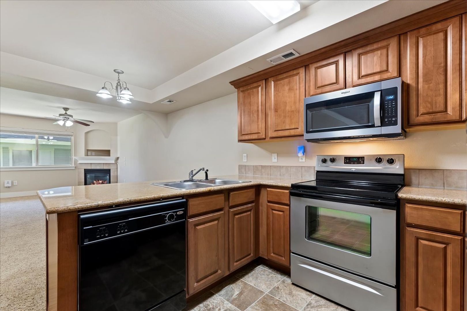 Boise Apartment: 9993 W. Rosecroft Ct